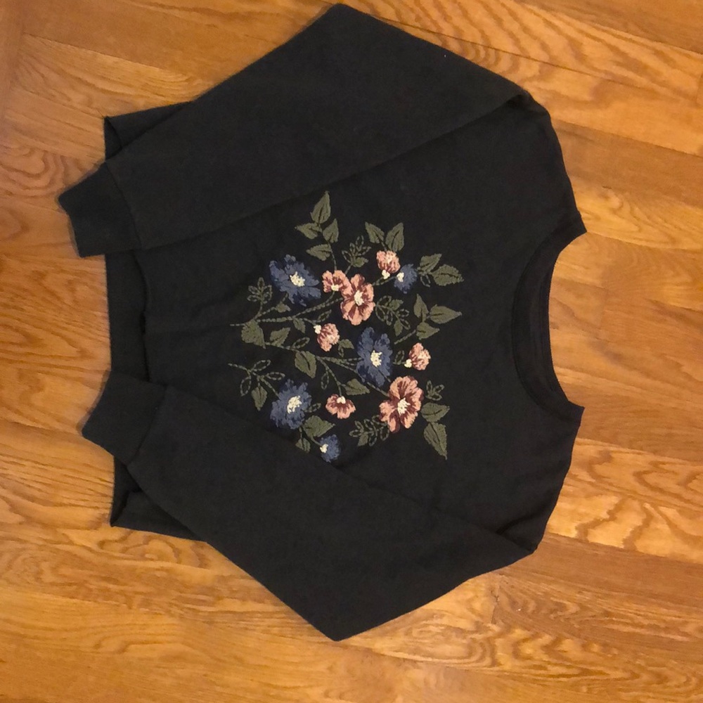 Abercrombie & Fitch Crop Sweatshirt XS